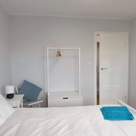 Duplex 250 M From Market Square ורוצלב