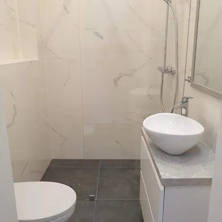 Duplex 250 M From Market Square דירה ורוצלב